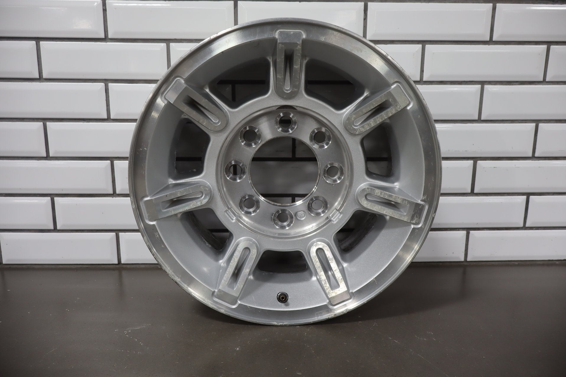 2003-2007 Hummer H2 17x8.5 OEM Wheel- Single Silver