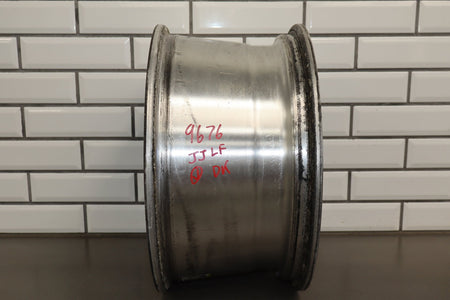 2003-2007 Hummer H2 17x8.5 OEM Wheel - Single Silver