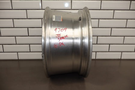2003-2007 Hummer H2 17x8.5 OEM Wheel - Single Silver