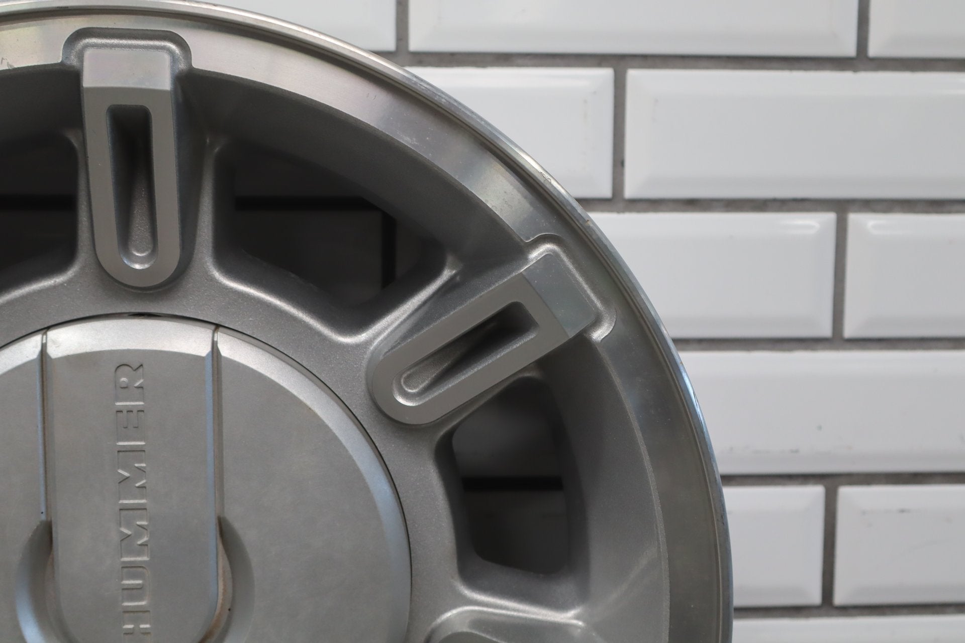 2003-2007 Hummer H2 17x8.5 OEM Wheel- Single Silver