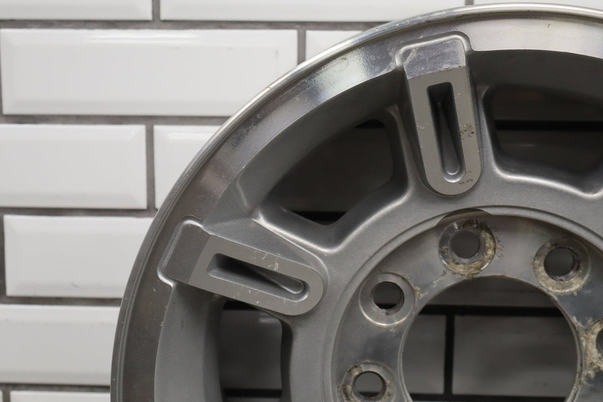2003-2007 Hummer H2 17x8.5 OEM Wheel - Single Silver