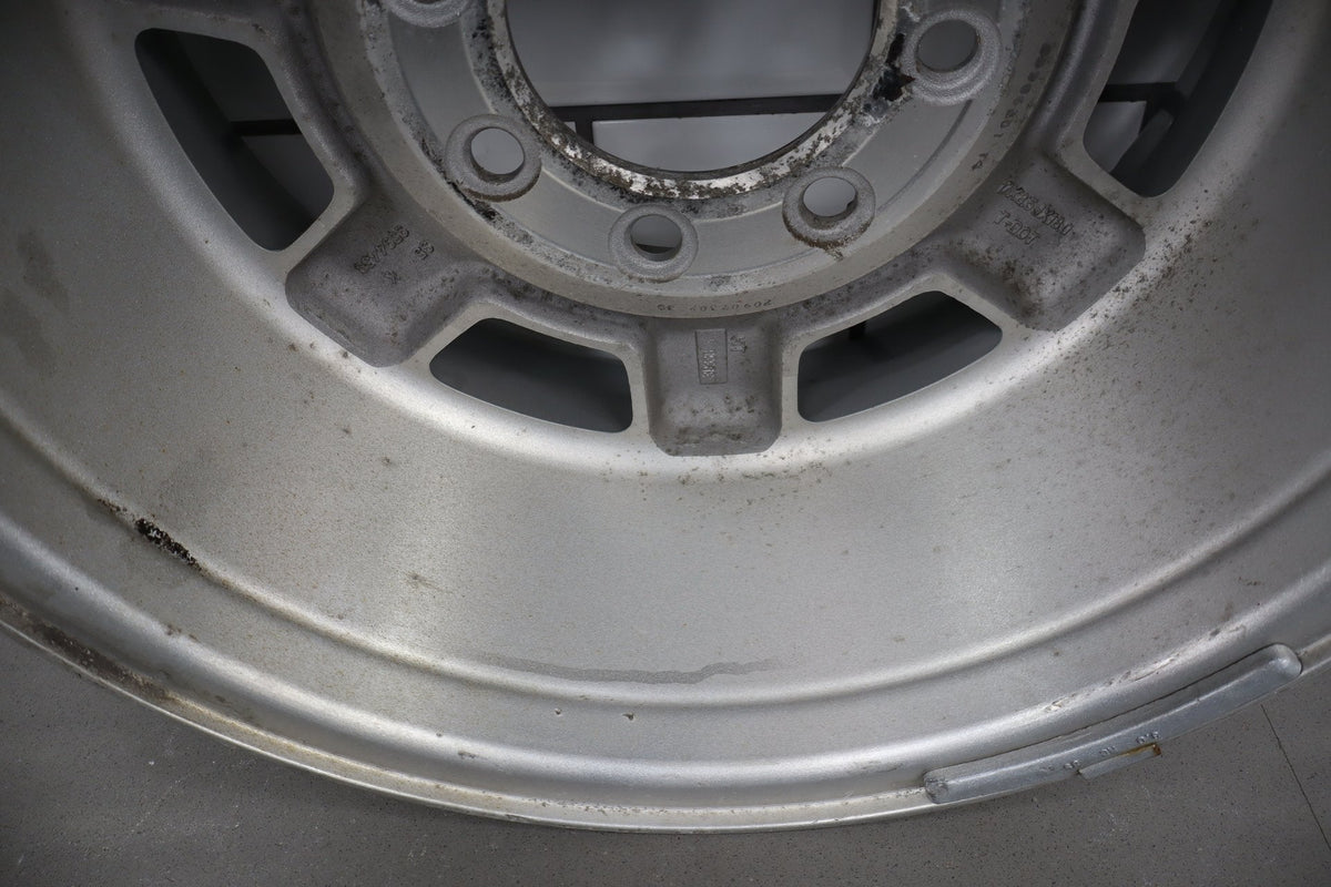2003-2007 Hummer H2 17x8.5 OEM Wheel - Single Silver