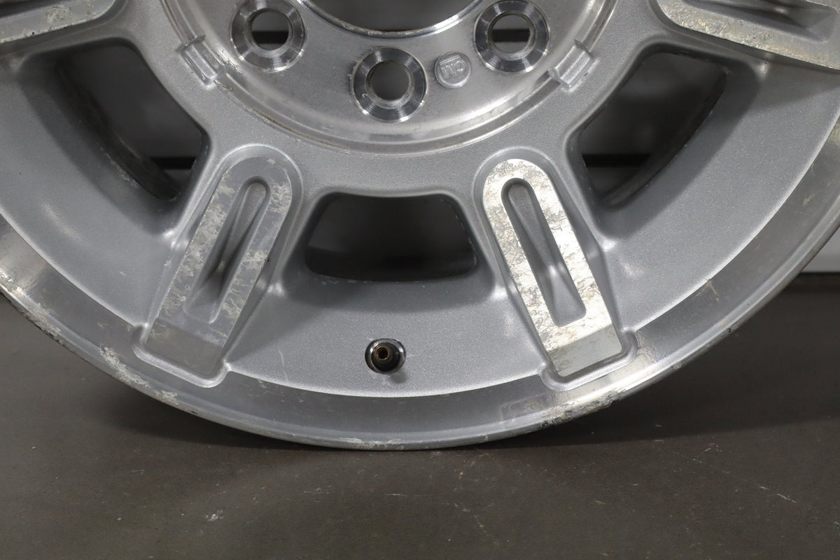 2003-2007 Hummer H2 17x8.5 OEM Wheel- Single Silver