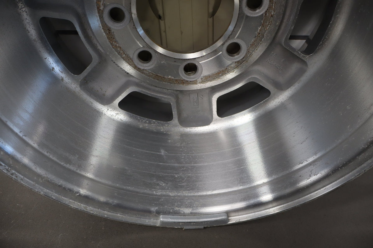 2003-2007 Hummer H2 17x8.5 OEM Wheel- Single Silver