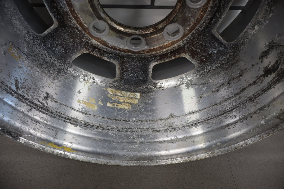 2003-2007 Hummer H2 17x8.5 OEM Wheel- Single Silver