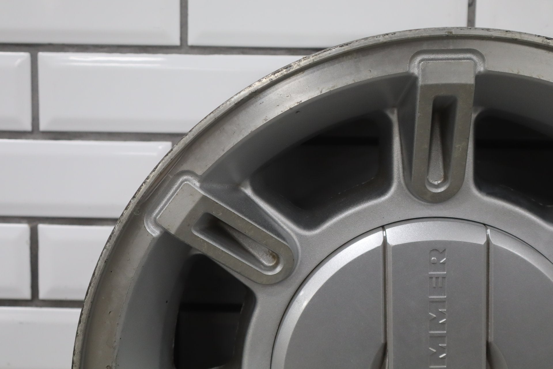2003-2007 Hummer H2 17x8.5 OEM Wheel- Single Silver