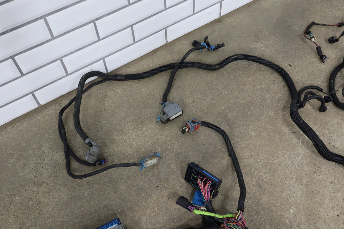 2003-2007 Hummer H2 6.0L LQ4 Engine Wiring Harness