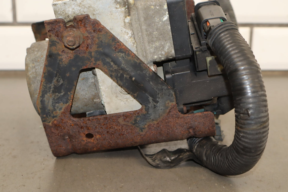 2003-2007 Hummer H2 - ABS Brake Unit 19301997