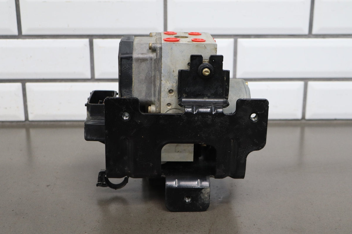 2003-2007 Hummer H2 - ABS Brake Unit 19301997