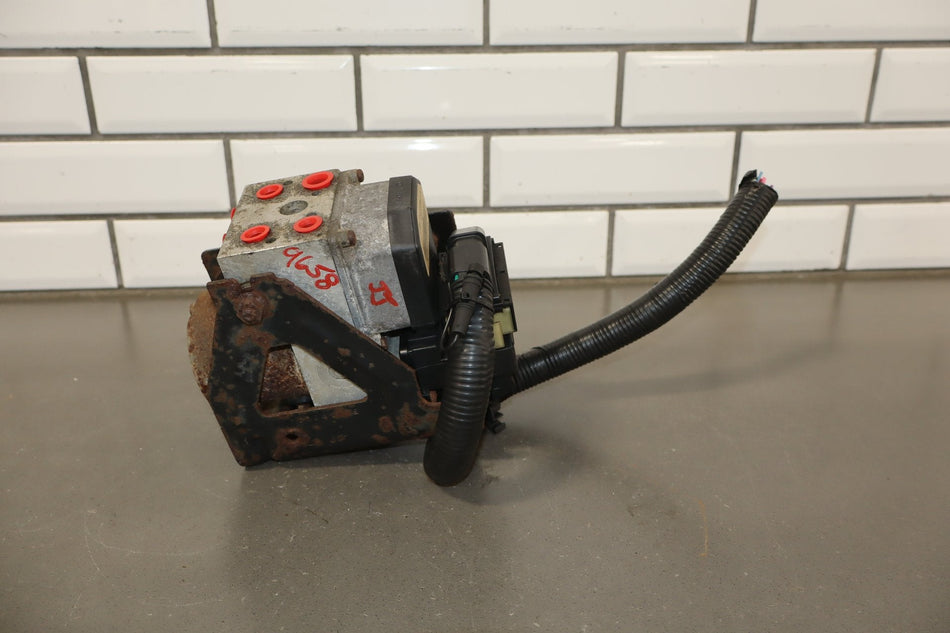 2003-2007 Hummer H2- ABS Brake Unit 19301997