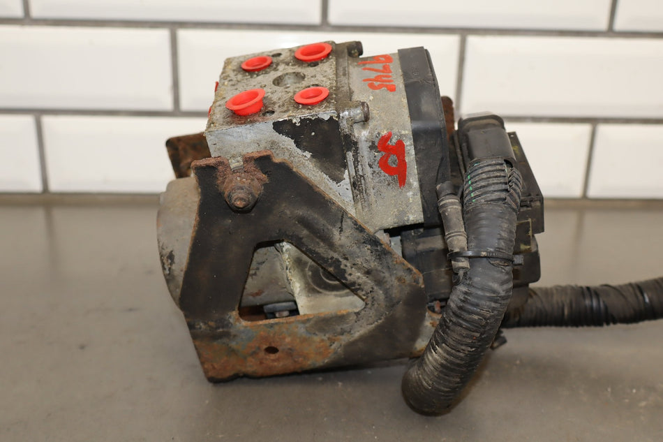 2003-2007 Hummer H2 - ABS Brake Unit 19301997