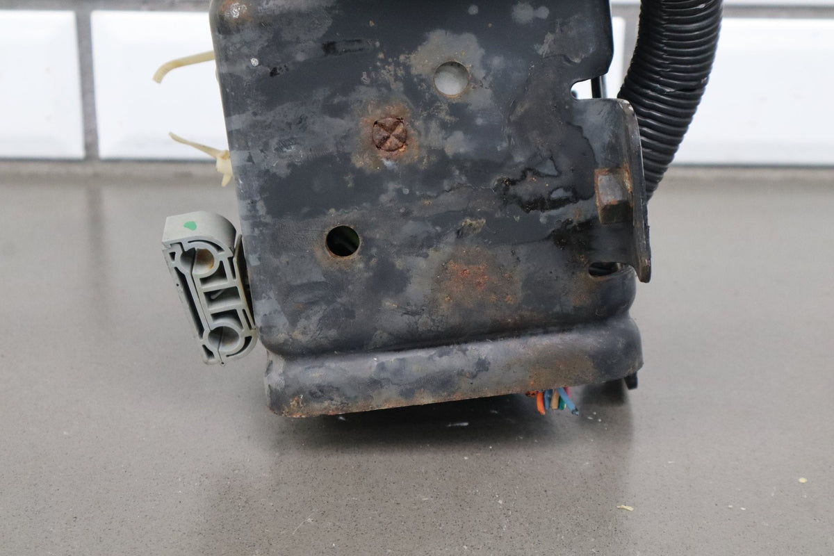 2003-2007 Hummer H2 - ABS Brake Unit 19301997