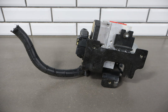 2003 - 2007 Hummer H2 - ABS Brake Unit 19301997