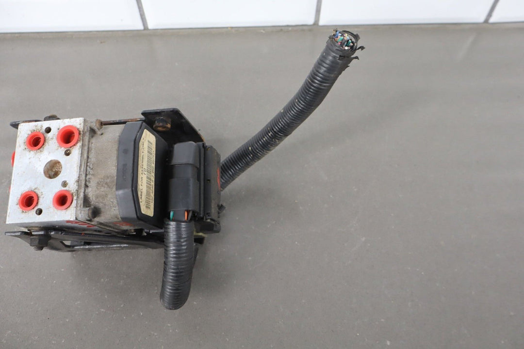 2003 - 2007 Hummer H2 - ABS Brake Unit 19301997