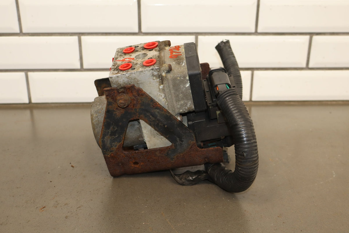 2003-2007 Hummer H2 - ABS Brake Unit 19301997