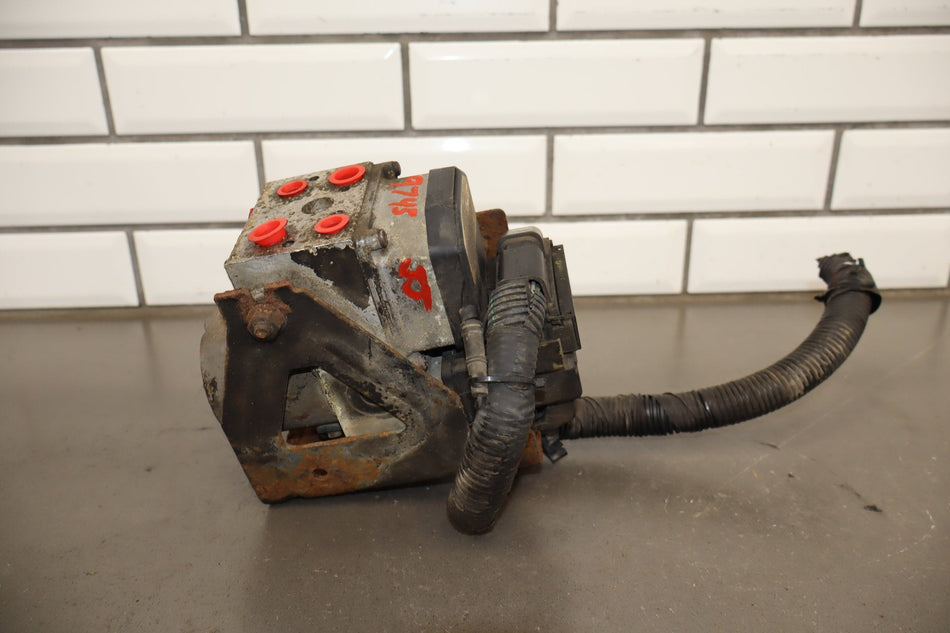 2003-2007 Hummer H2 - ABS Brake Unit 19301997