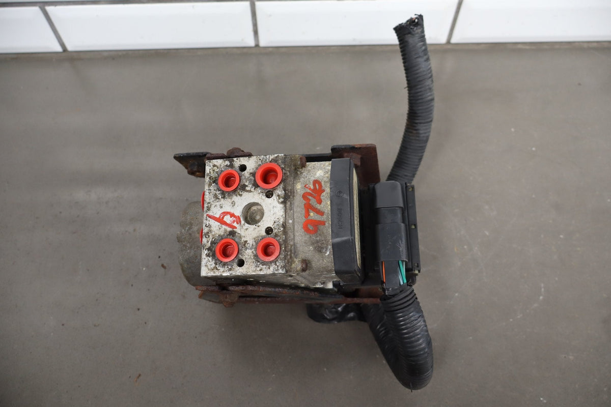 2003-2007 Hummer H2 - ABS Brake Unit 19301997