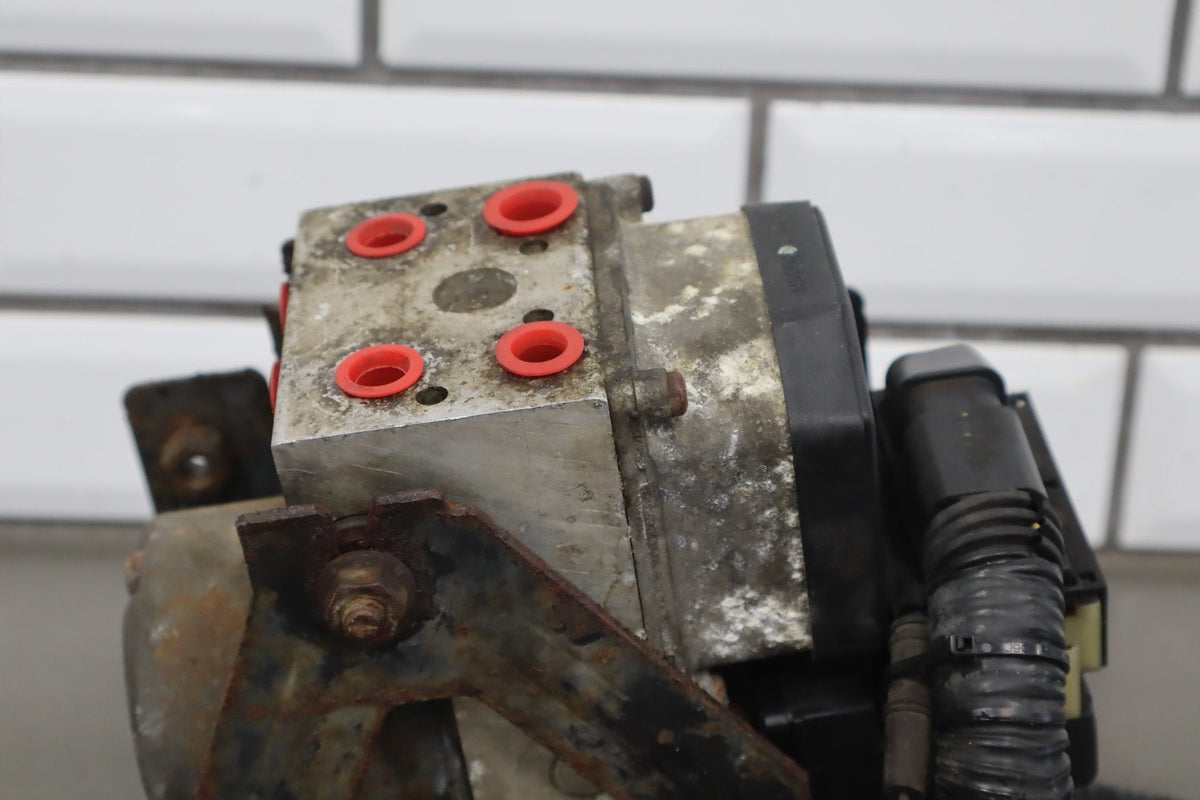 2003-2007 Hummer H2- ABS Brake Unit 19301997