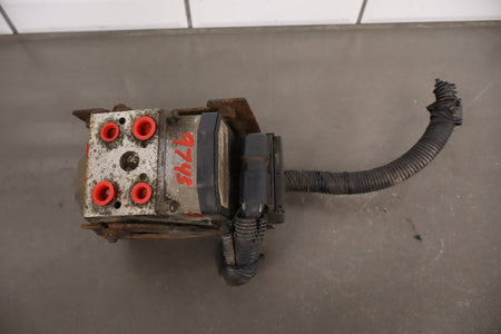 2003-2007 Hummer H2 - ABS Brake Unit 19301997
