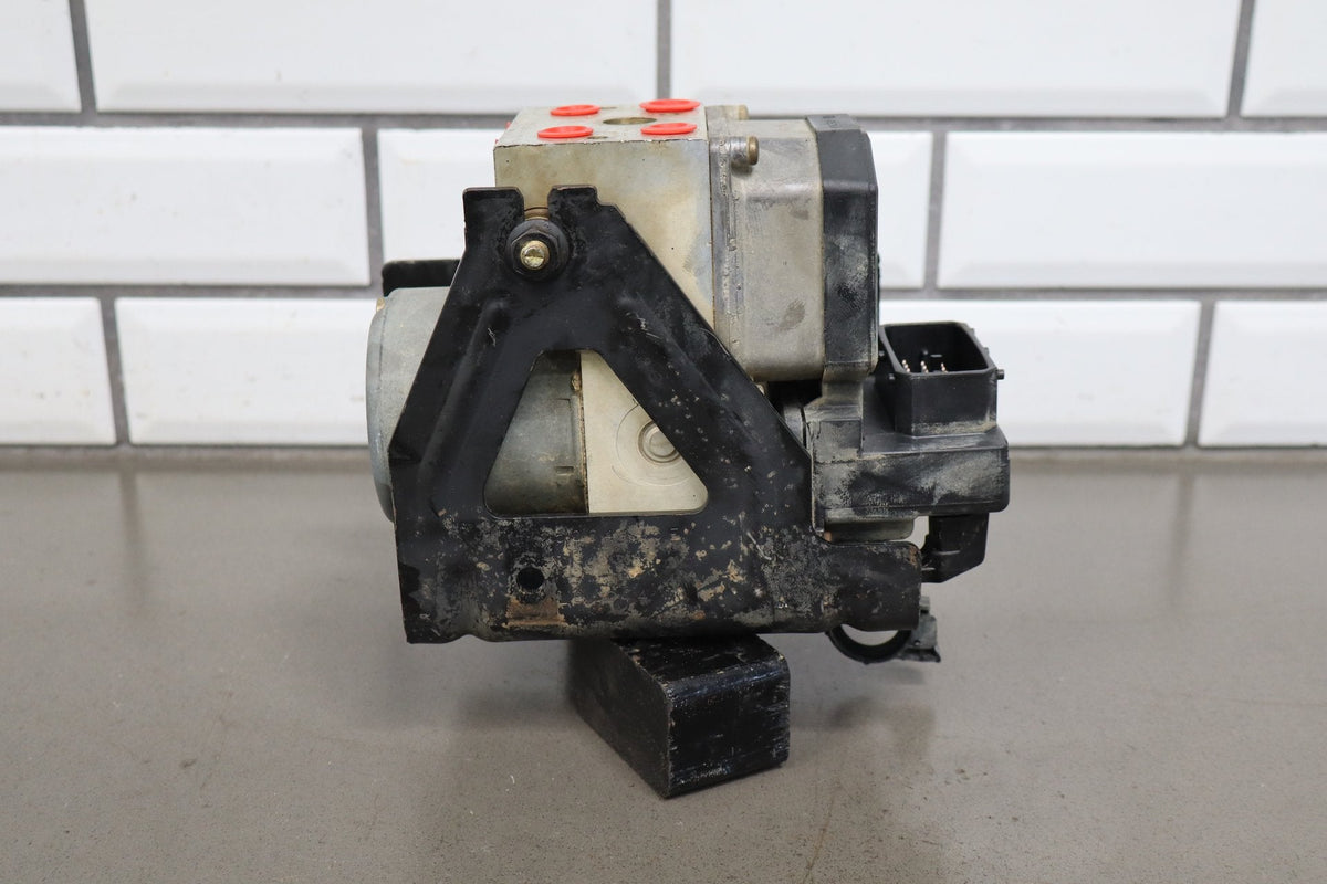 2003-2007 Hummer H2 - ABS Brake Unit 19301997