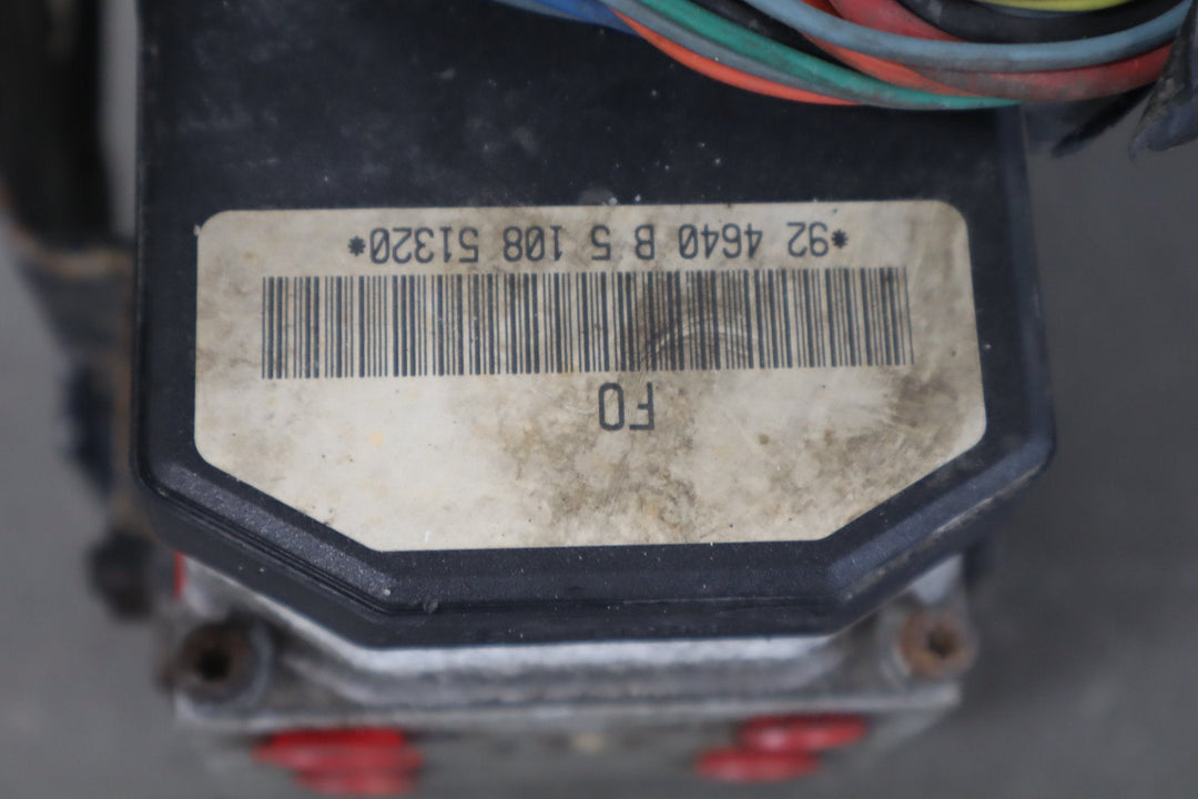 2003 - 2007 Hummer H2 - ABS Brake Unit 19301997