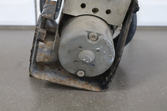 2003 - 2007 Hummer H2 - ABS Brake Unit 19301997