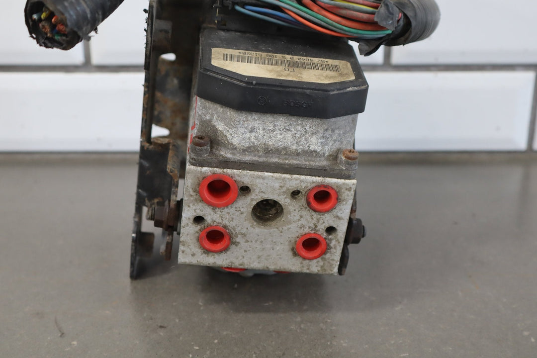 2003 - 2007 Hummer H2 - ABS Brake Unit 19301997