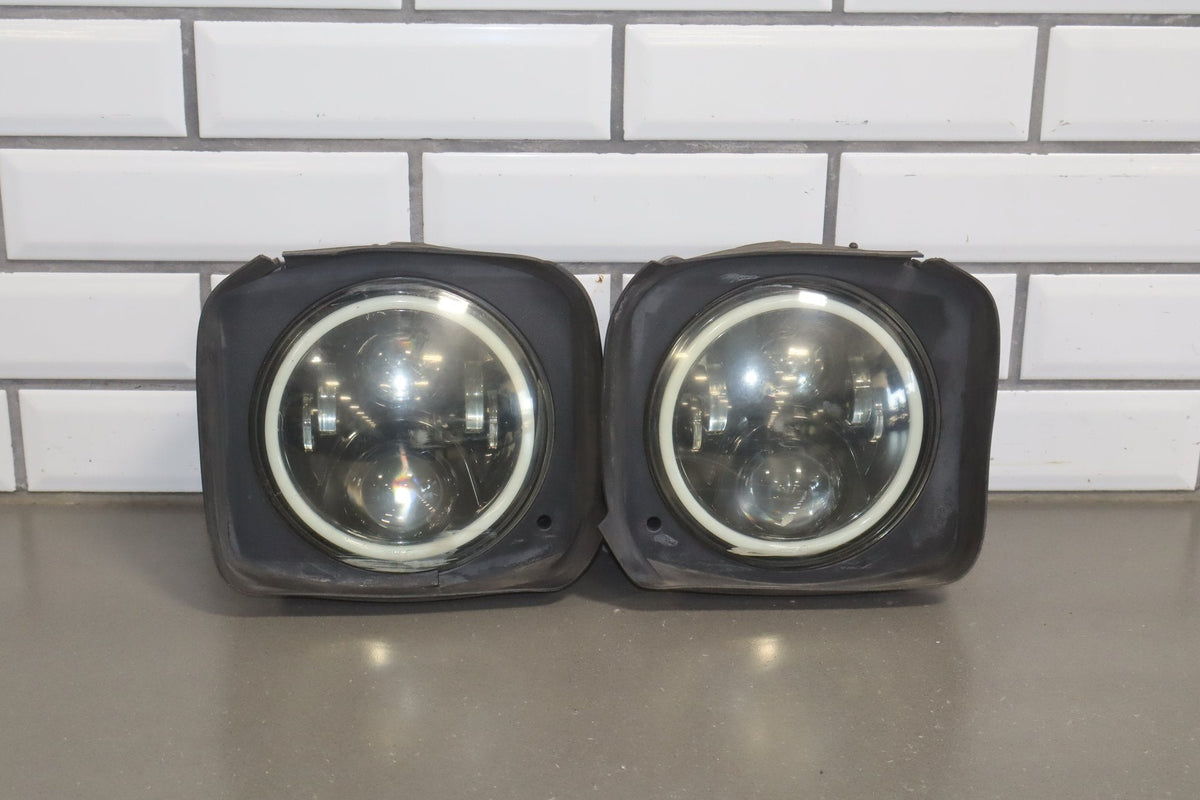 2003-2007 Hummer H2 Aftermarket LED Headlight Set