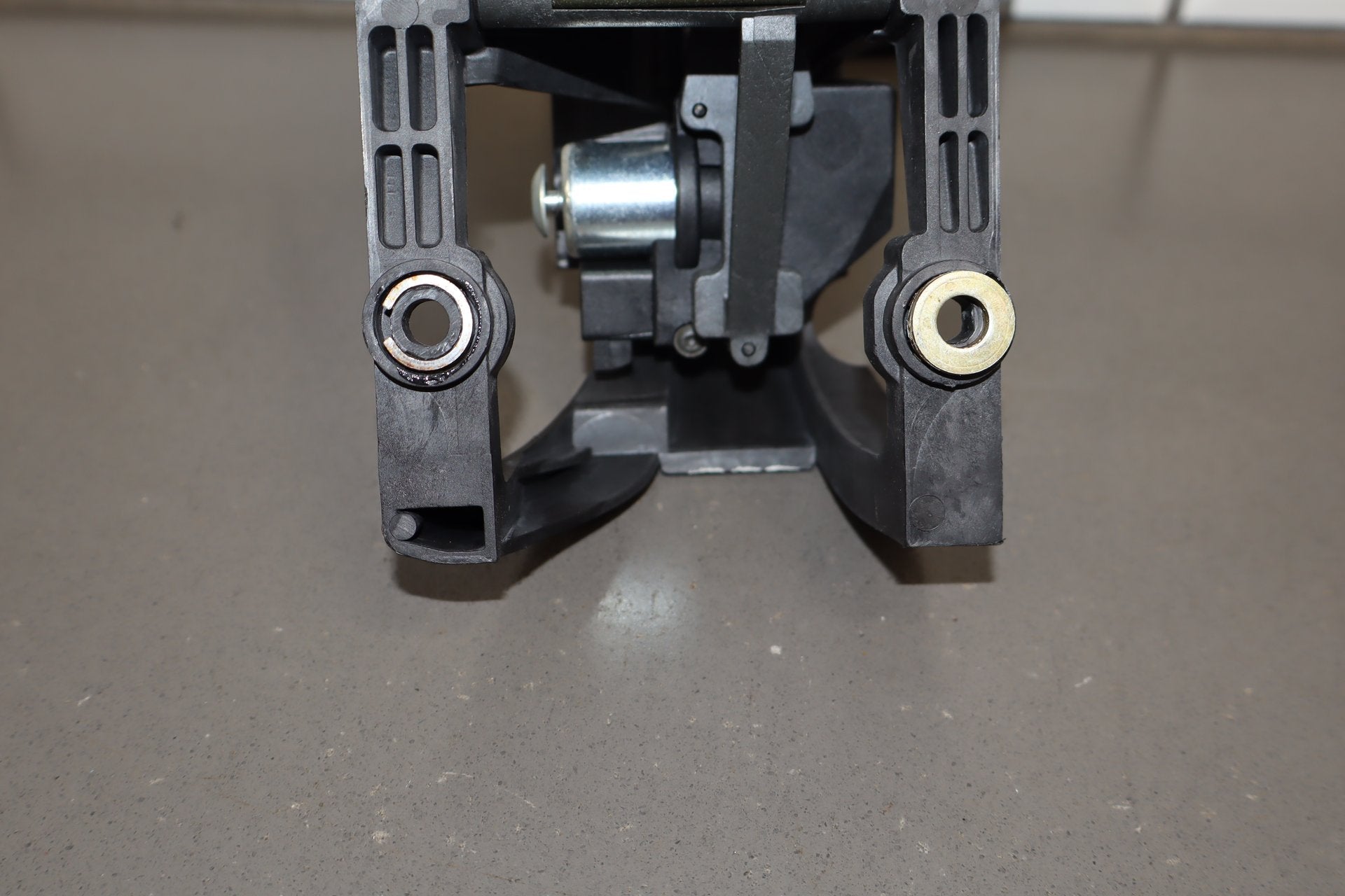 2003-2007 Hummer H2- Bare Floor Shifter