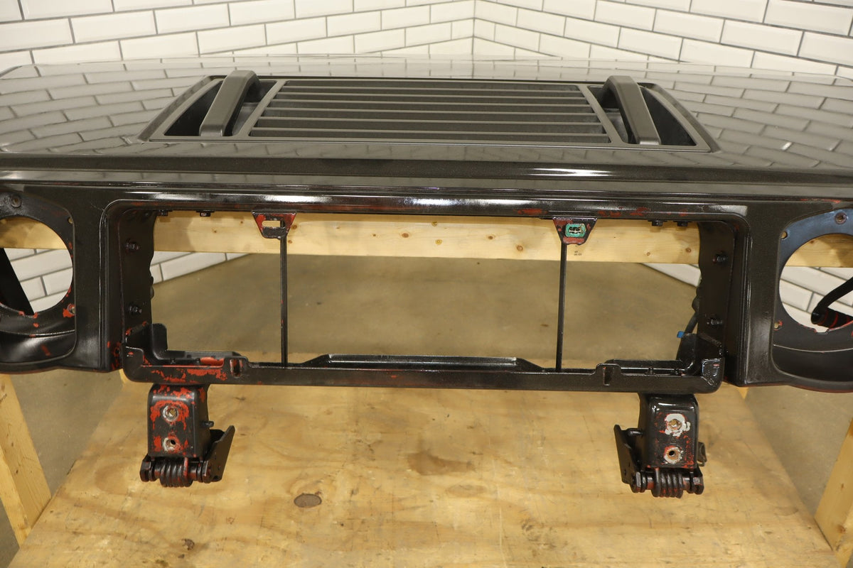 2003-2007 Hummer H2 Base Hood Black 41 15927860