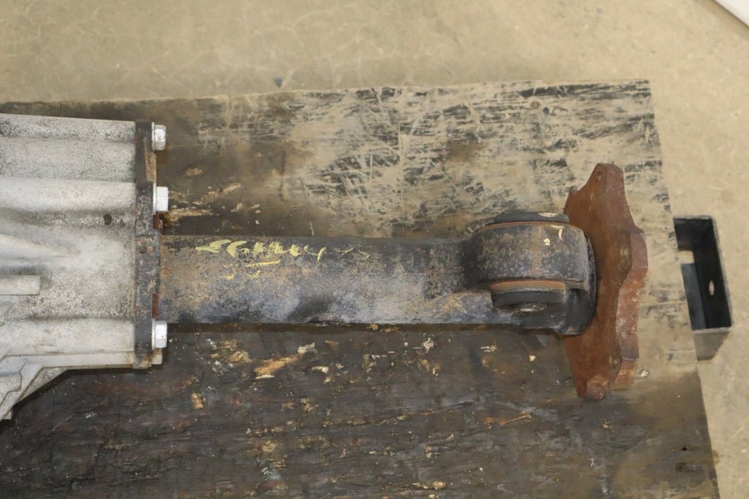 2003 - 2007 Hummer H2 Carrier Assembly 25819234 139031 Miles