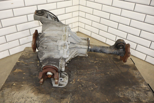 2003 - 2007 Hummer H2 Carrier Assembly 25819234 139031 Miles