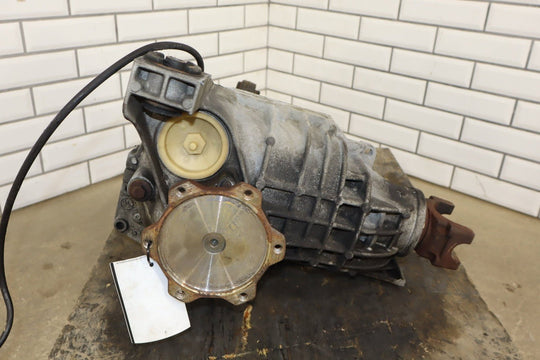 2003 - 2007 Hummer H2 Carrier Assembly 25819234 139031 Miles