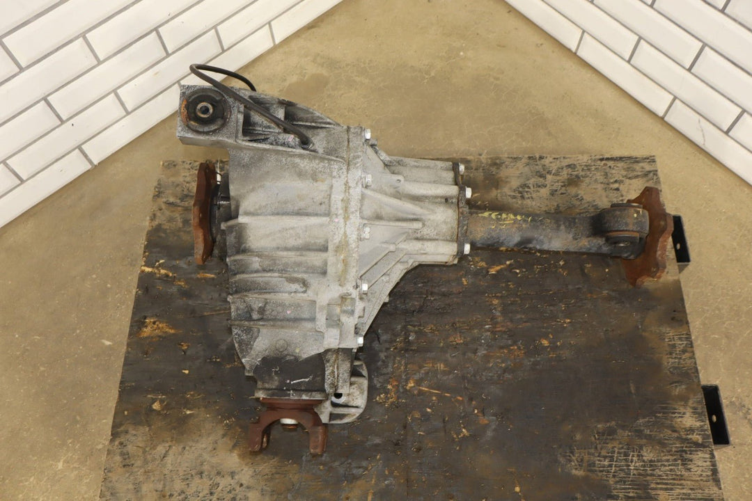 2003 - 2007 Hummer H2 Carrier Assembly 25819234 139031 Miles