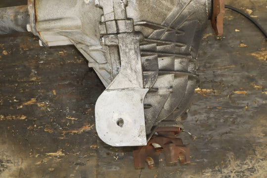 2003 - 2007 Hummer H2 Carrier Assembly 25819234 139031 Miles