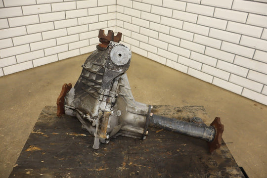 2003 - 2007 Hummer H2 Carrier Assembly 25819234 170000 Miles