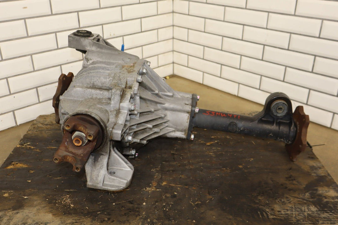 2003 - 2007 Hummer H2 Carrier Assembly 25819234 170000 Miles