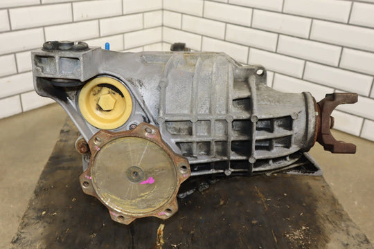 2003 - 2007 Hummer H2 Carrier Assembly 25819234 170000 Miles