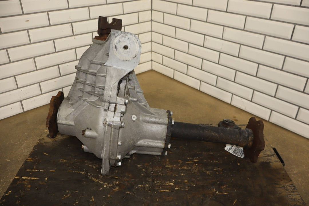 2003 - 2007 Hummer H2 Carrier Assembly 25819234 184336 Miles