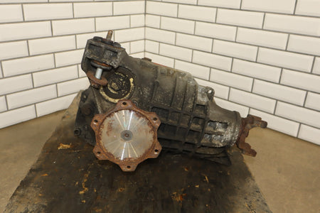 2003-2007 Hummer H2 Carrier Assembly 25819234 186386 Miles