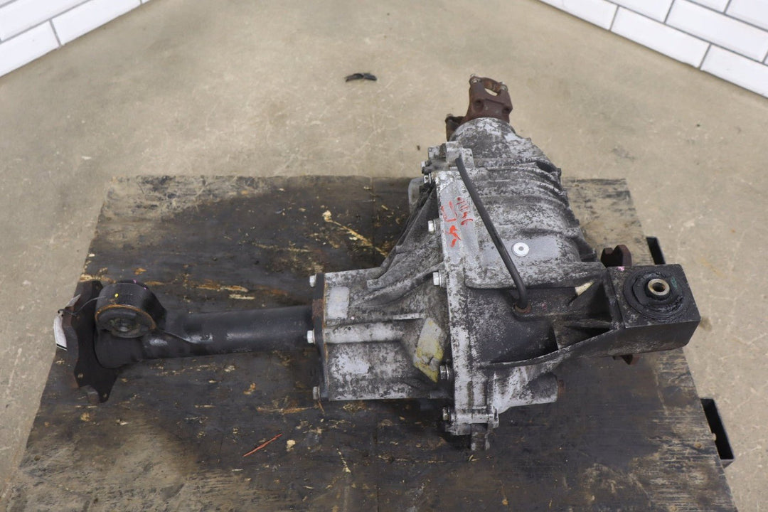 2003 - 2007 Hummer H2 Carrier Assembly 25819234 199656 Miles