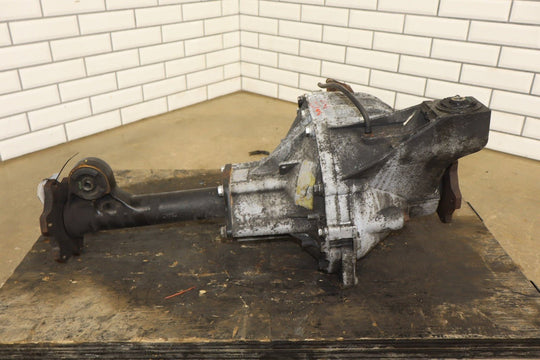 2003 - 2007 Hummer H2 Carrier Assembly 25819234 199656 Miles