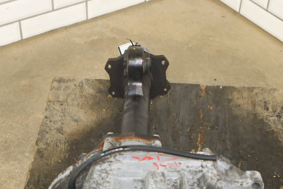 2003 - 2007 Hummer H2 Carrier Assembly 25819234 199656 Miles