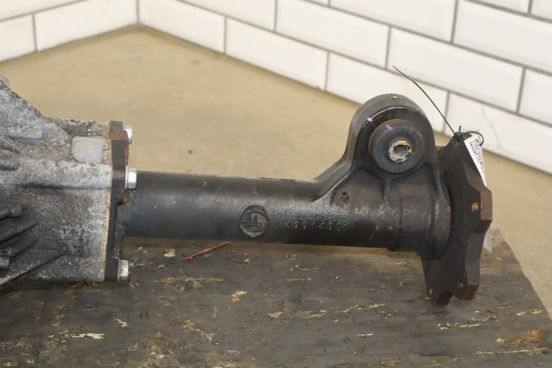 2003 - 2007 Hummer H2 Carrier Assembly 25819234 199656 Miles