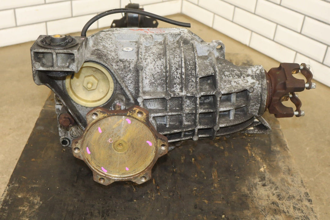 2003 - 2007 Hummer H2 Carrier Assembly 25819234 199656 Miles