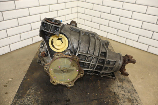 2003 - 2007 Hummer H2 Carrier Assembly 25819234 200000 Miles