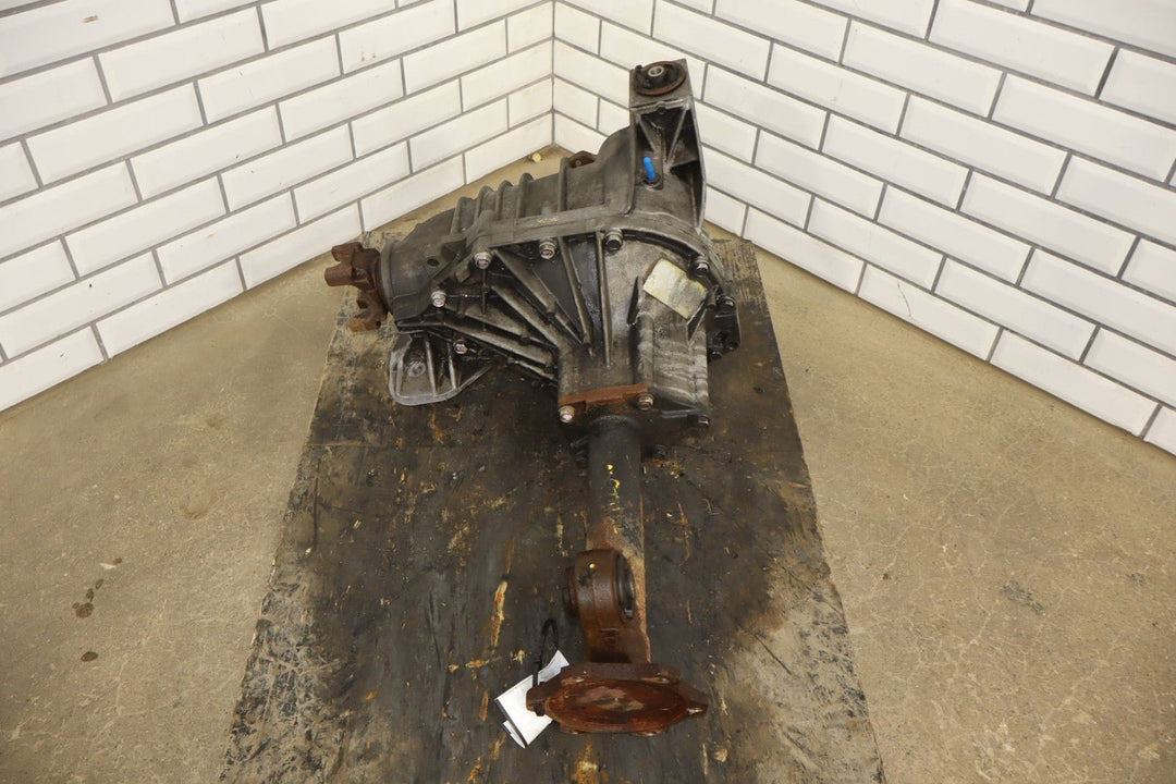 2003 - 2007 Hummer H2 Carrier Assembly 25819234 200000 Miles