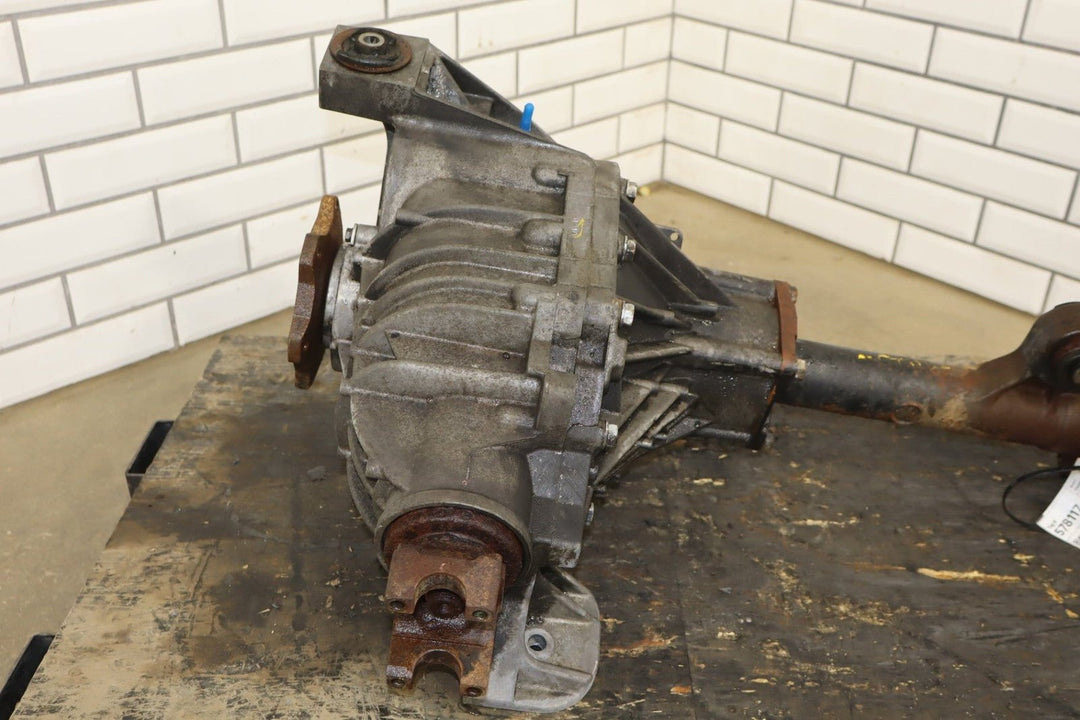 2003 - 2007 Hummer H2 Carrier Assembly 25819234 200000 Miles