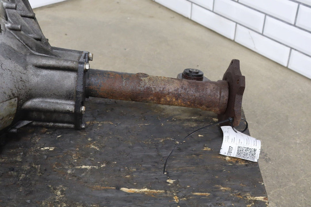 2003 - 2007 Hummer H2 Carrier Assembly 25819234 200000 Miles