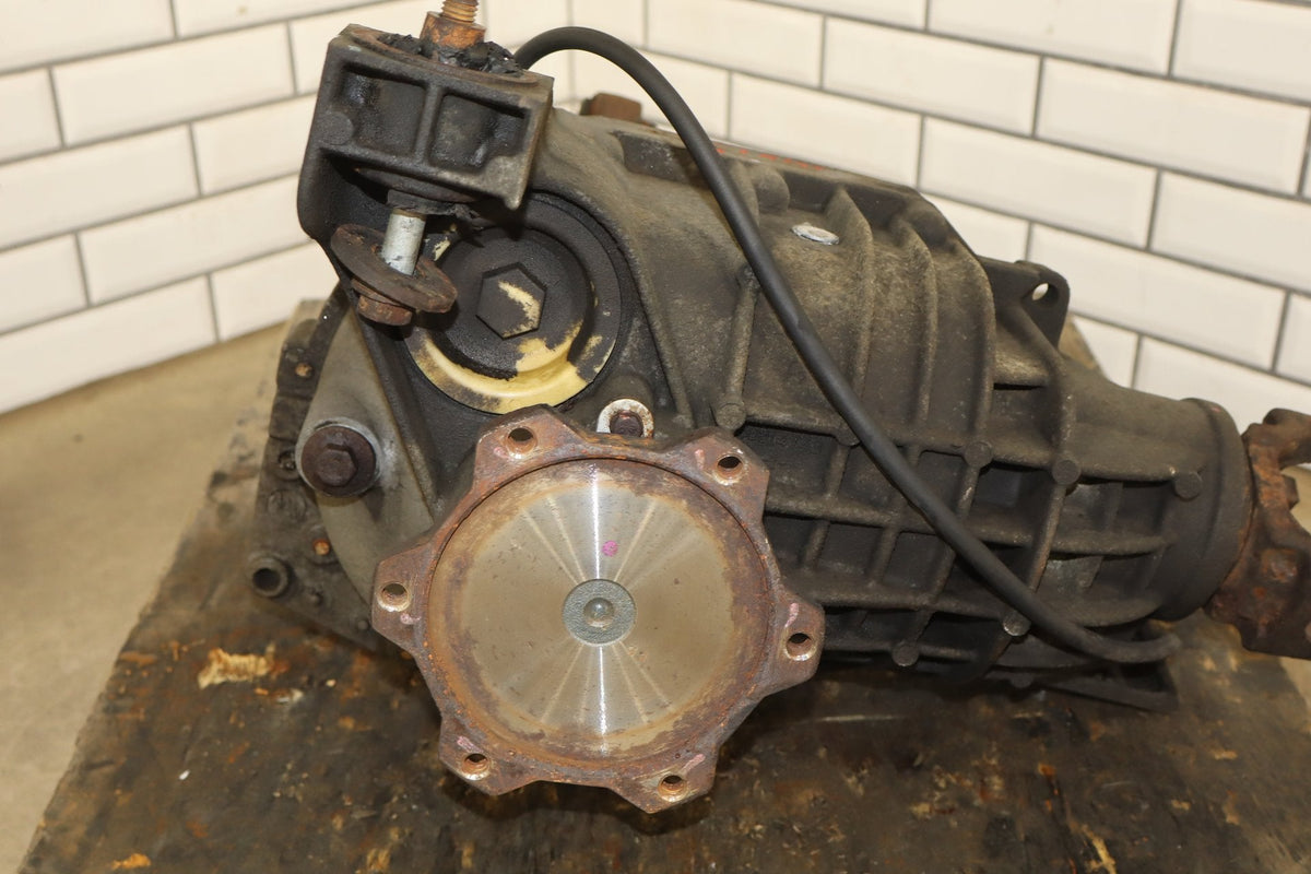 2003-2007 Hummer H2 Carrier Assembly 25819234 200692 Miles